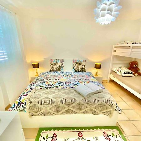 Villa Magellan, Walkable Orient Bay Beach, Private Pool Eksteriør billede