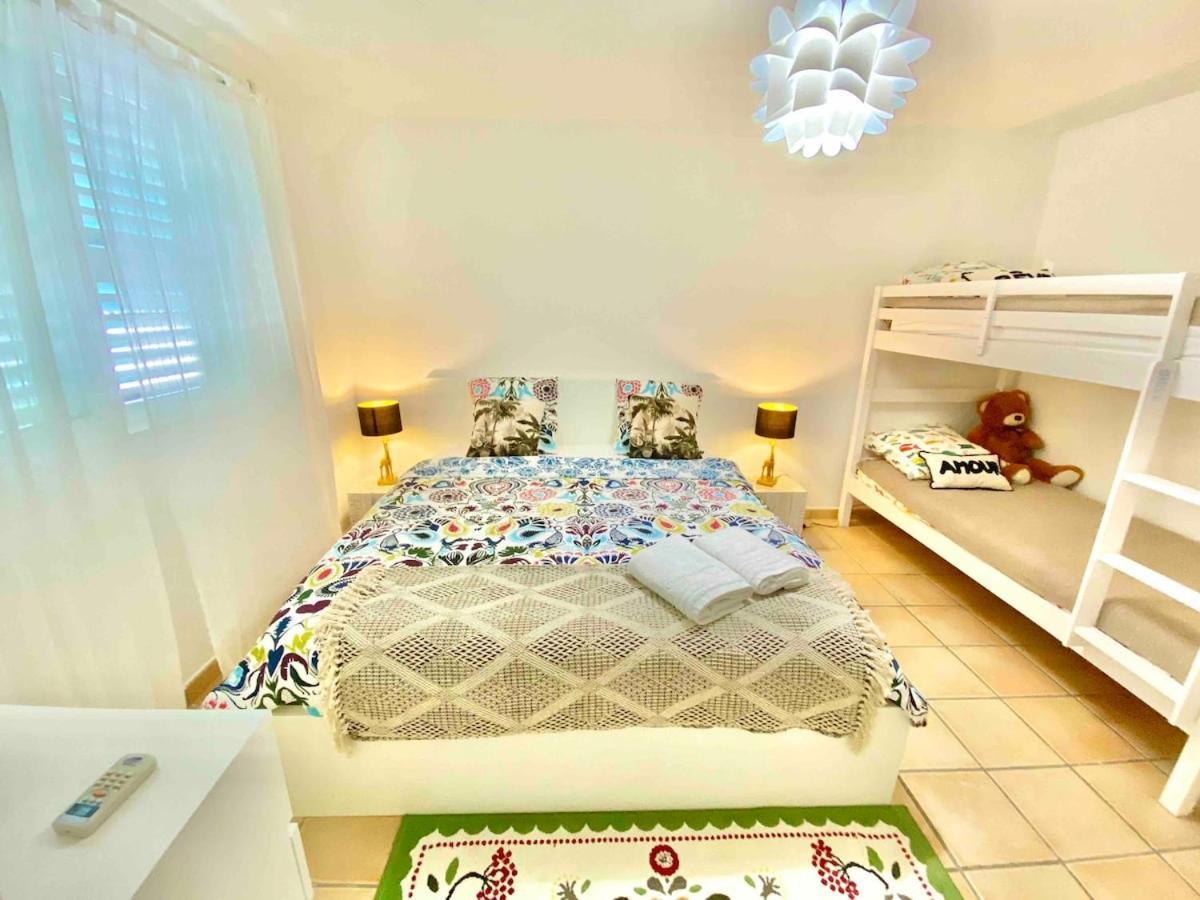 Villa Magellan, Walkable Orient Bay Beach, Private Pool Eksteriør billede
